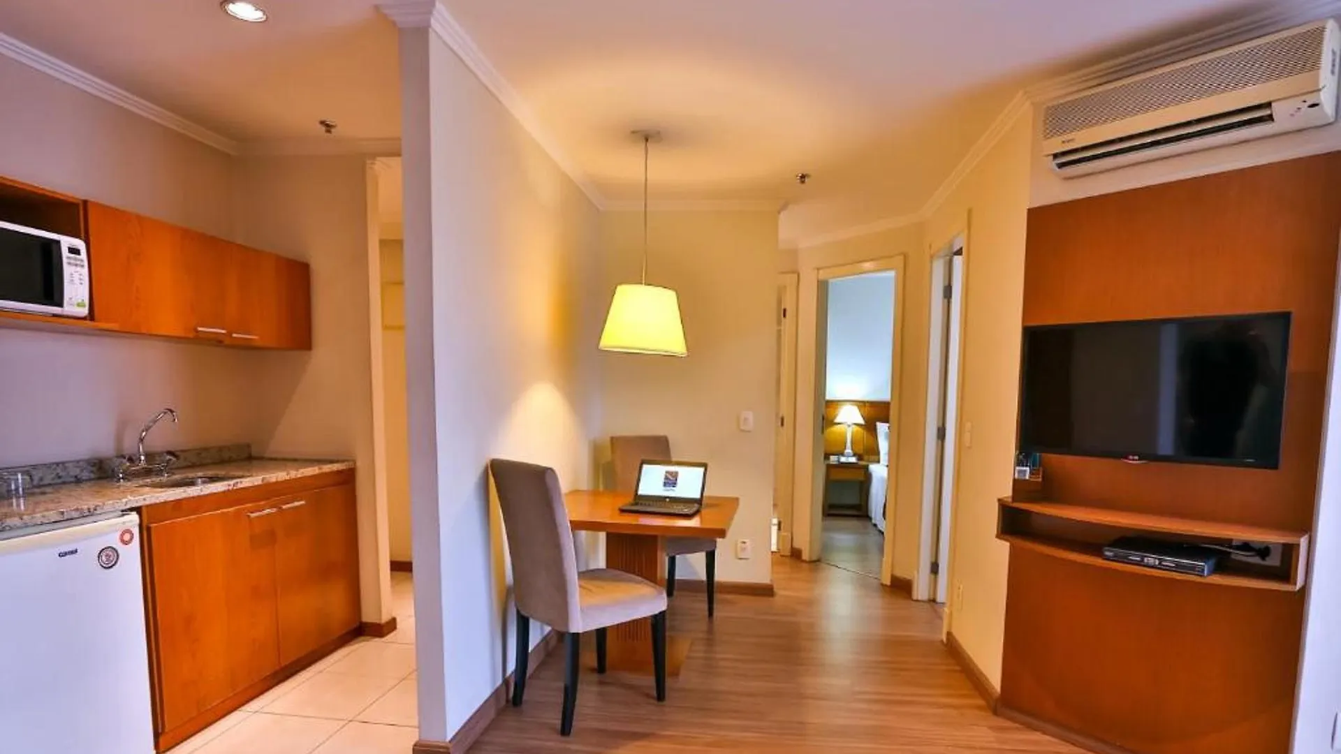 סאו פאולו Quality Suites Vila Olimpia מלון סאו פאולו