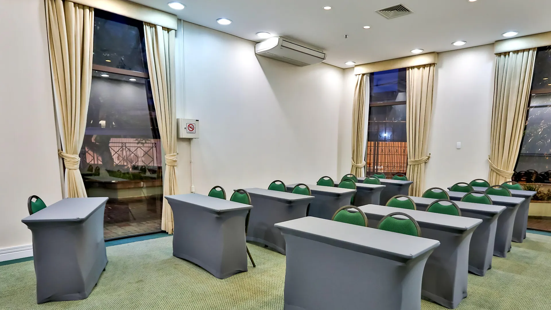 סאו פאולו Quality Suites Vila Olimpia סאו פאולו