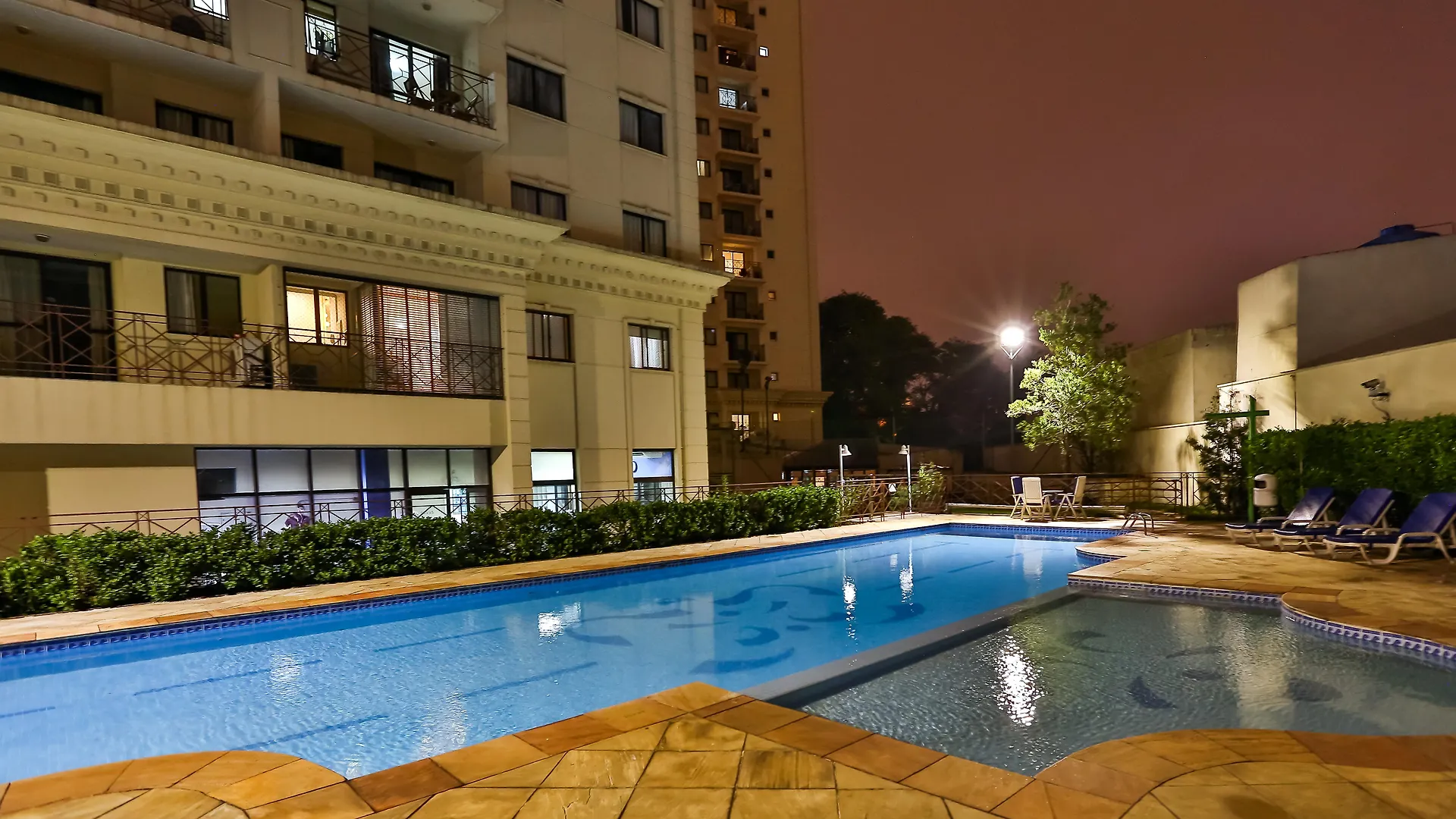 סאו פאולו Quality Suites Vila Olimpia מלון סאו פאולו