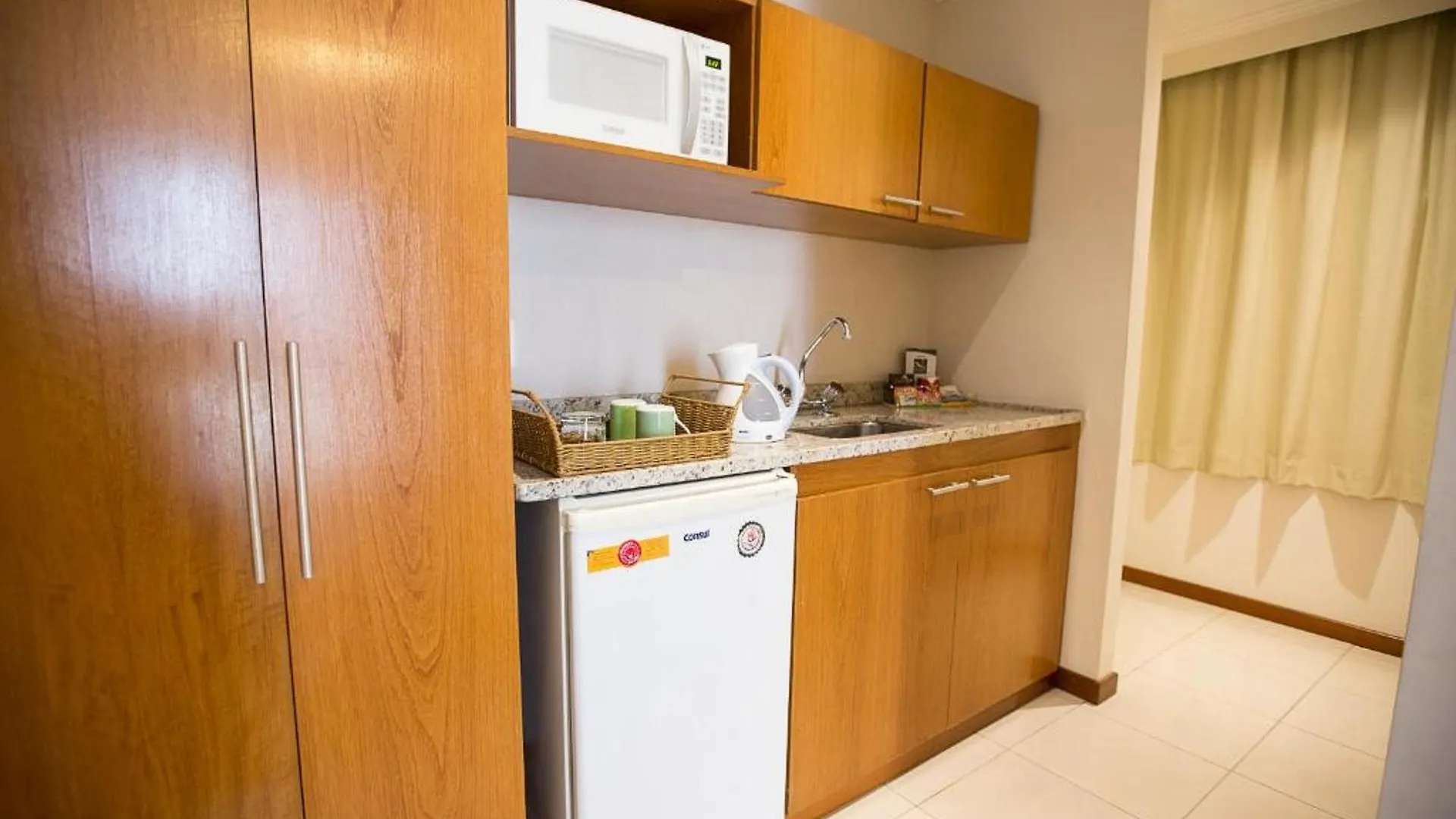 Quality Suites Vila Olimpia São Paulo 4*,